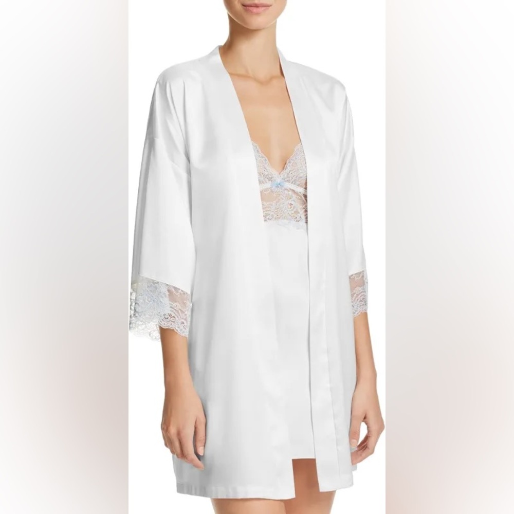 Flora Nikrooz In Bloom The Bride Robe - Picture 2 of 5